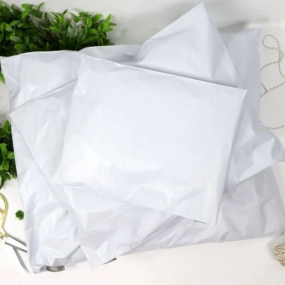30 4x6 Polymailers + 36 Thank You Labels